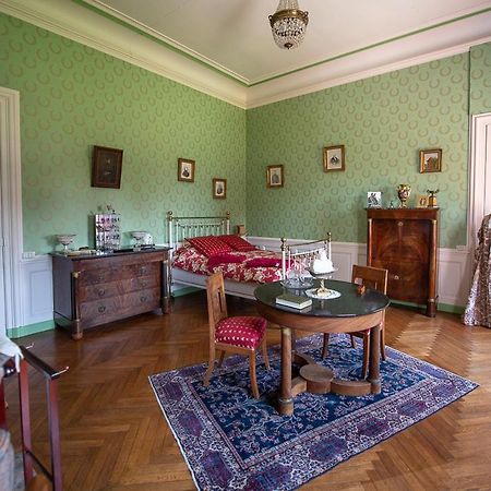 Chateau D Hugleville Buitenkant foto